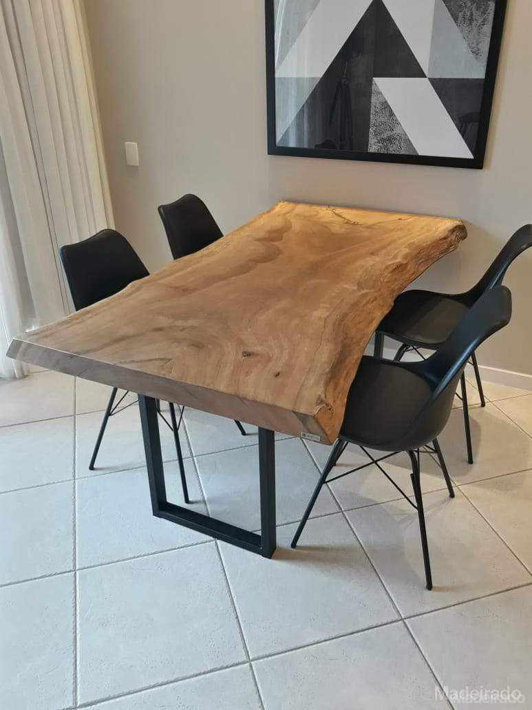 Mesa de madeira rustica para sala de jantar Chiquitanos em Madeira Maciça Pequiá para 6 lugares (180 x 100) - Image 3